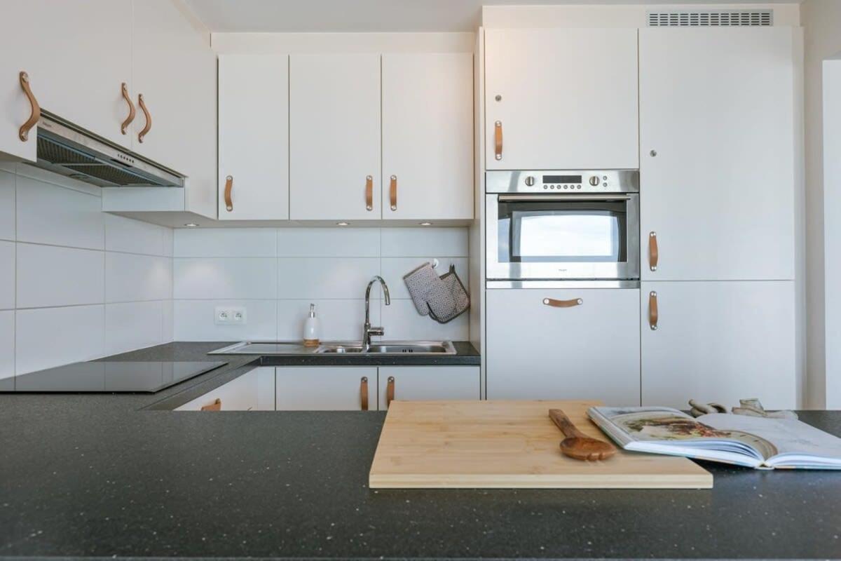 Huswell - Bright Seaview Apartment In Oostende Dış mekan fotoğraf