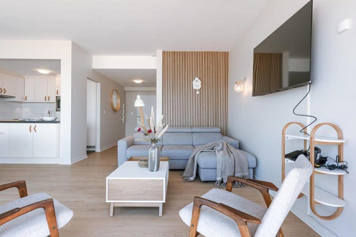 Huswell - Bright Seaview Apartment In Oostende Dış mekan fotoğraf
